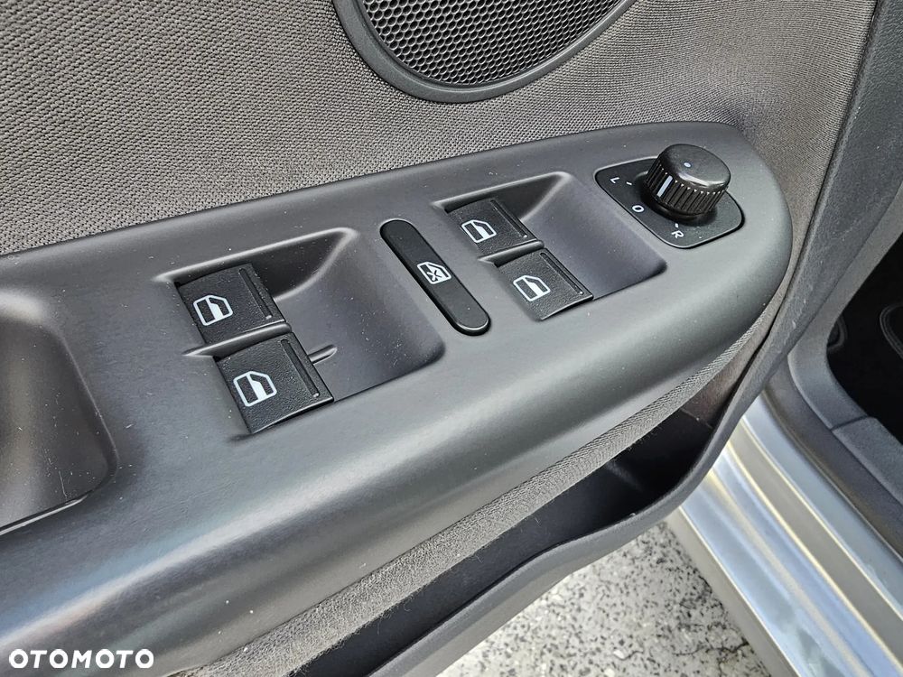 Volkswagen Golf Plus 1.4 TSI Edition - 32