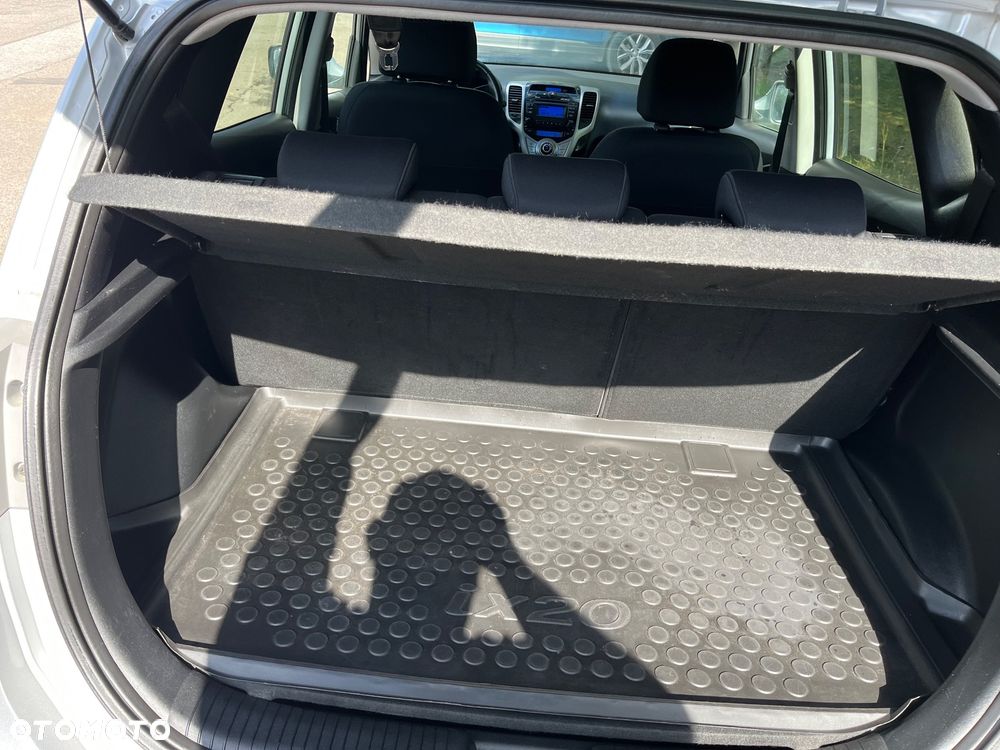 Hyundai ix20 1.6 Comfort - 12