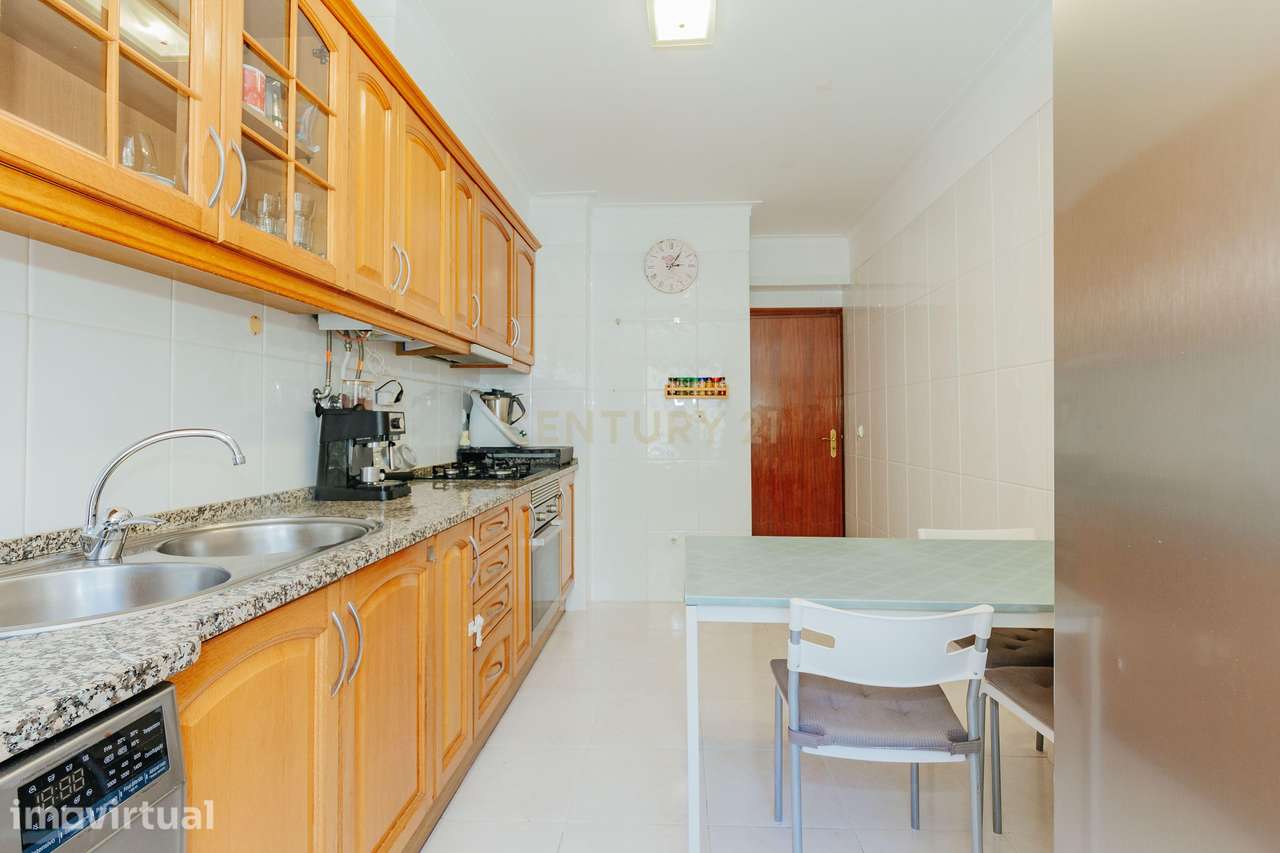 Apartamento T3 em Montijo, Setúbal - Excelente Localização - Grande imagem: 2/28