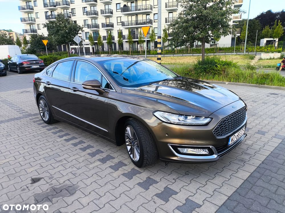 Ford Mondeo Vignale 2.0 Hybrid - 4