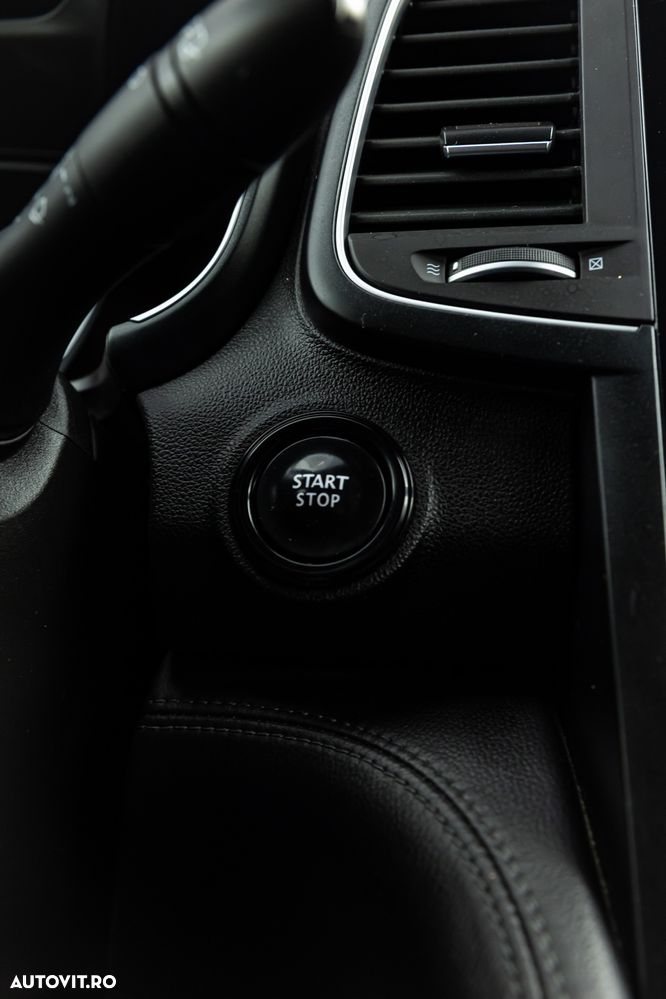 Renault Koleos ENERGY dCi 175 X-tronic 4WD INTENS - 31