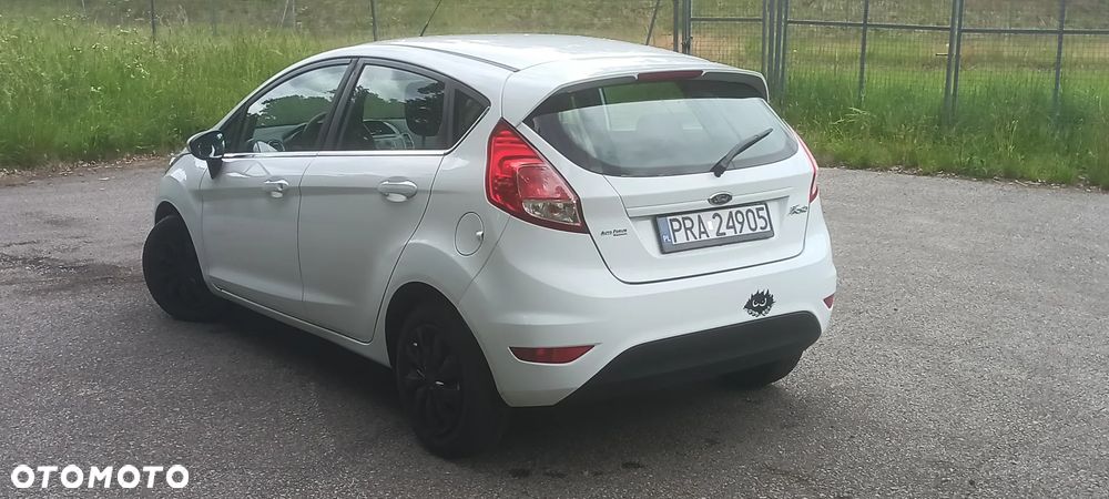 Ford Fiesta 1.25 Titanium EU5 - 9