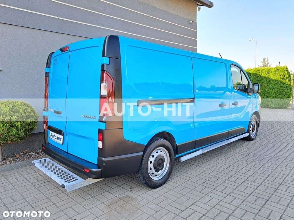Renault Trafic - 10