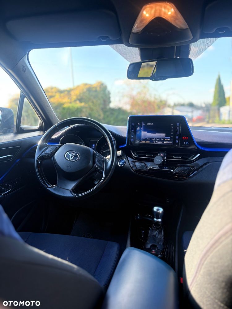 Toyota C-HR - 17