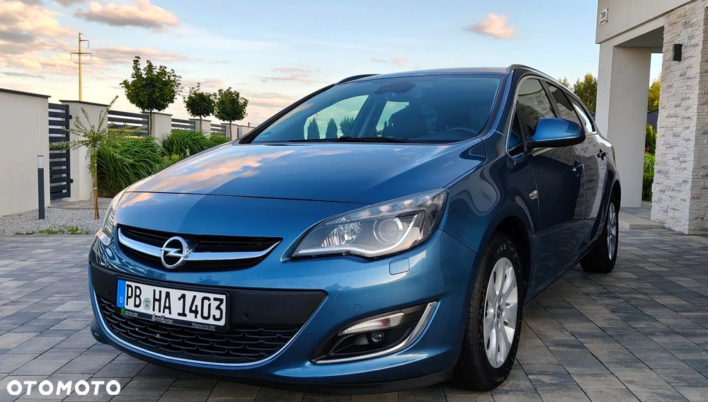 Opel Astra 1.4 Turbo Exklusiv - 3