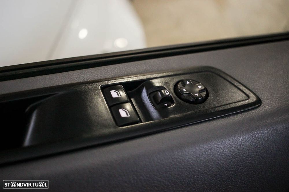 Peugeot Expert Pro Longa 75kWh - 9