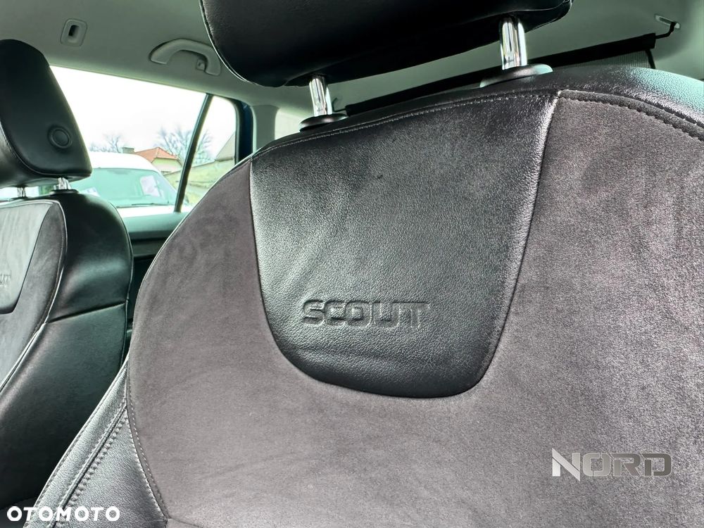 Skoda Octavia 2.0 TDI 4x4 DSG Scout - 23