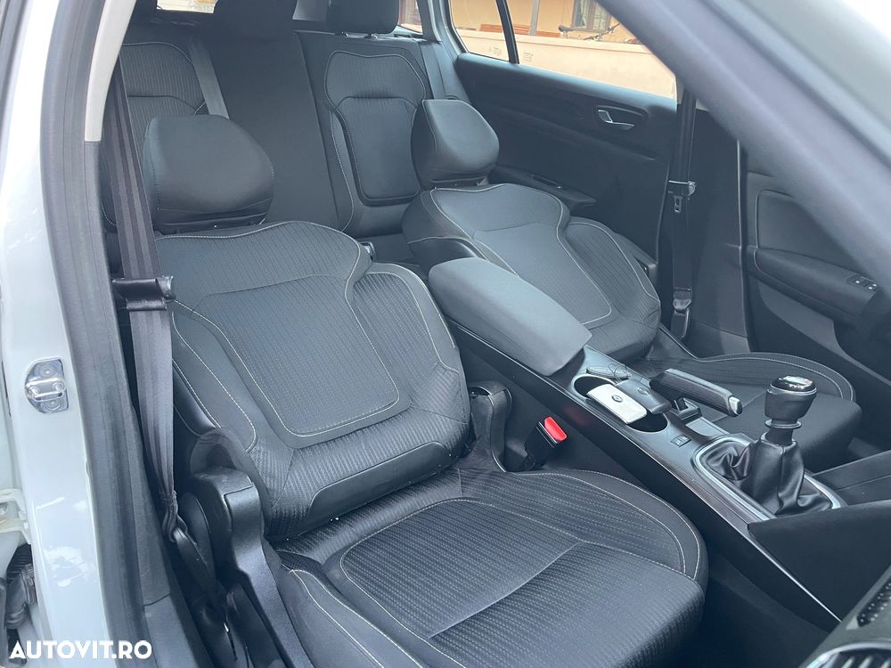 Renault Megane - 22
