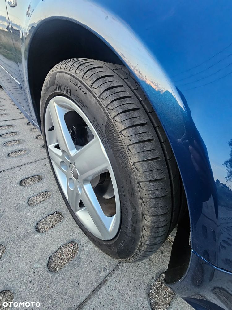 Audi A4 Avant 2.0 TDI - 29