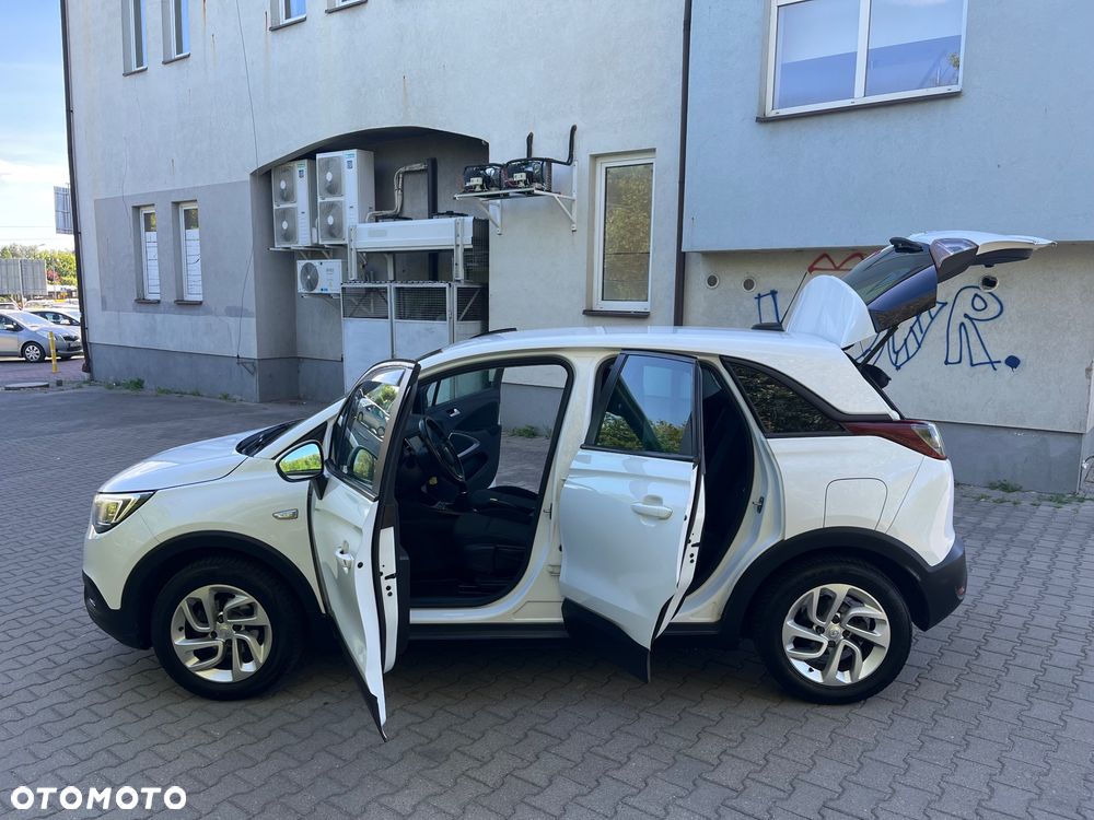 Opel Crossland X 1.2 T Enjoy S&S - 18
