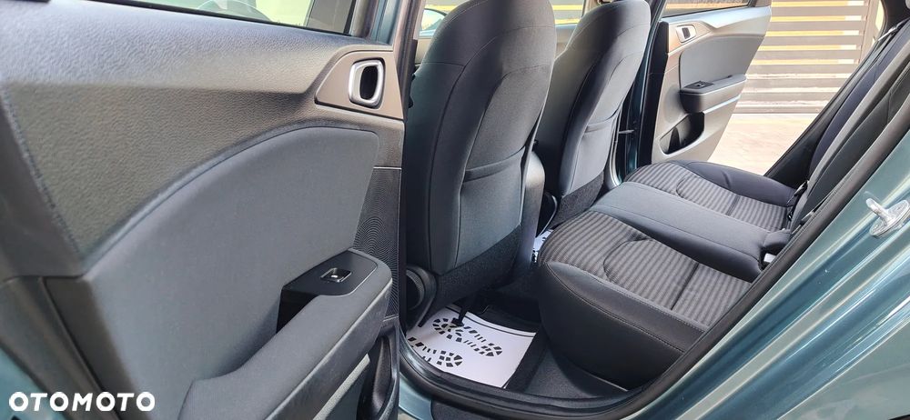 Kia Ceed ver-1-6-crdi-mhev-business-line - 29