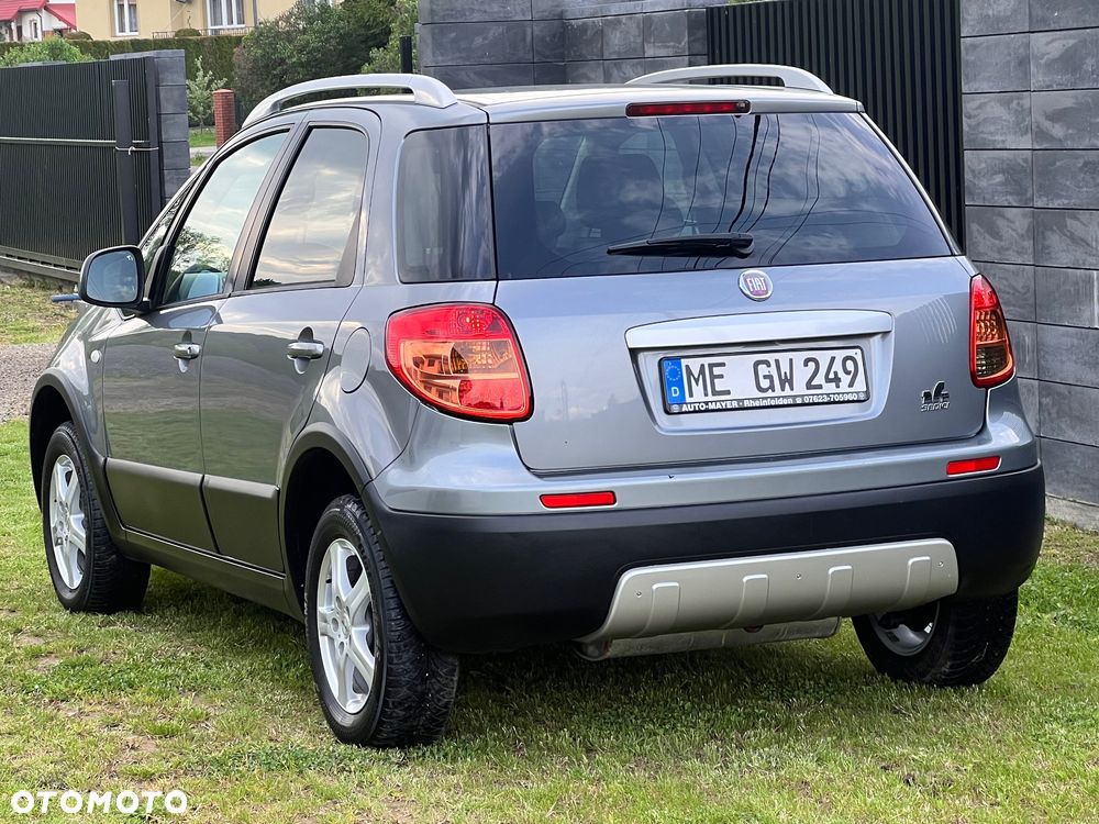 Fiat Sedici 1.6 16V 4x4 Lounge - 11