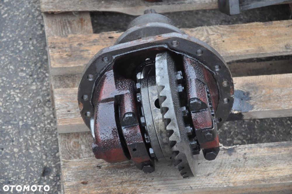 DYFERENCJAŁ WKŁAD MOSTU MASSEY FERGUSON 6170 3427467R3 - 2