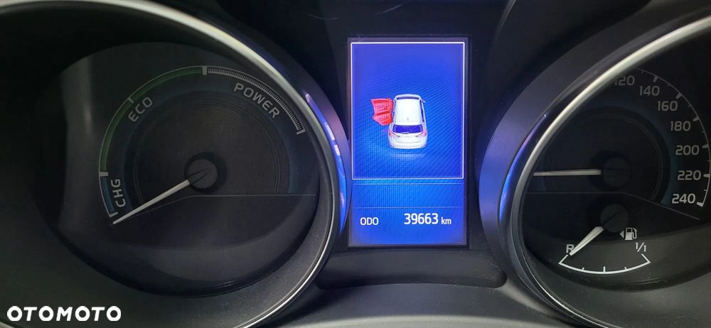 Toyota Auris Hybrid 135 Prestige - 6