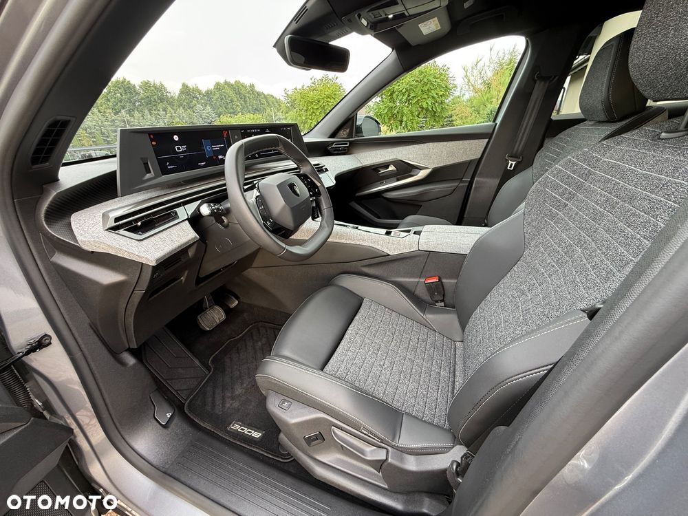 Peugeot 3008 1.2 PureTech mHEV Allure Pack S&S e-DCS6 - 14