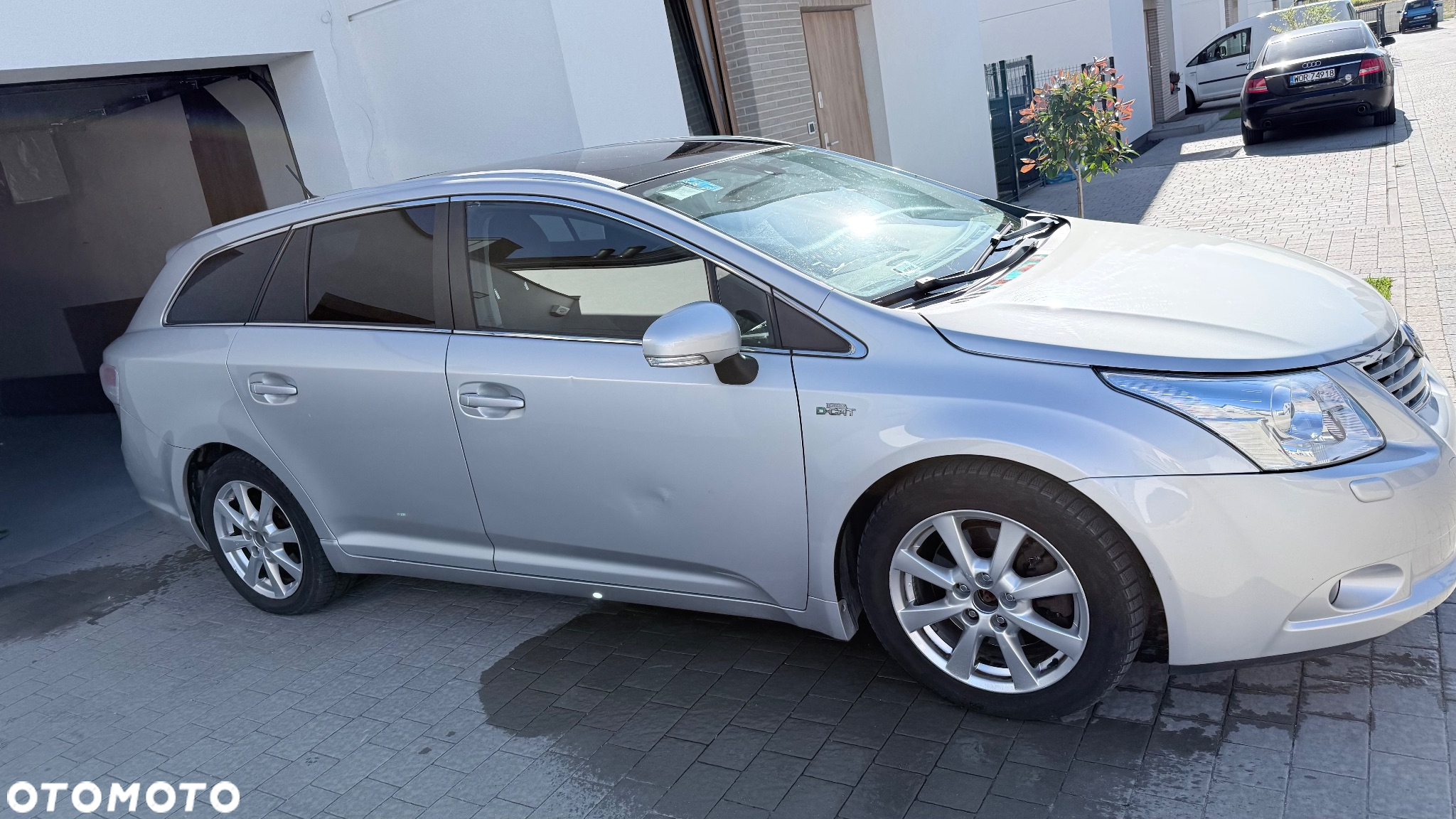 Toyota Avensis 2.2 D-CAT Style - 3