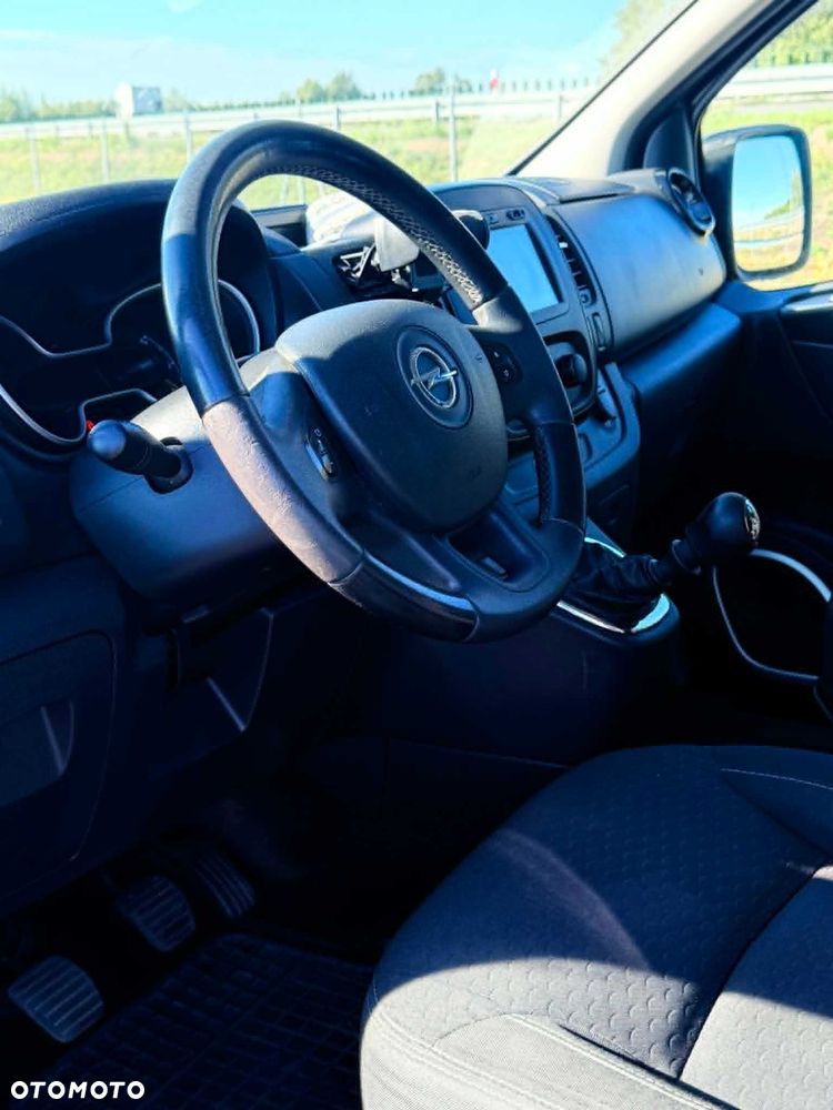 Opel Vivaro - 3