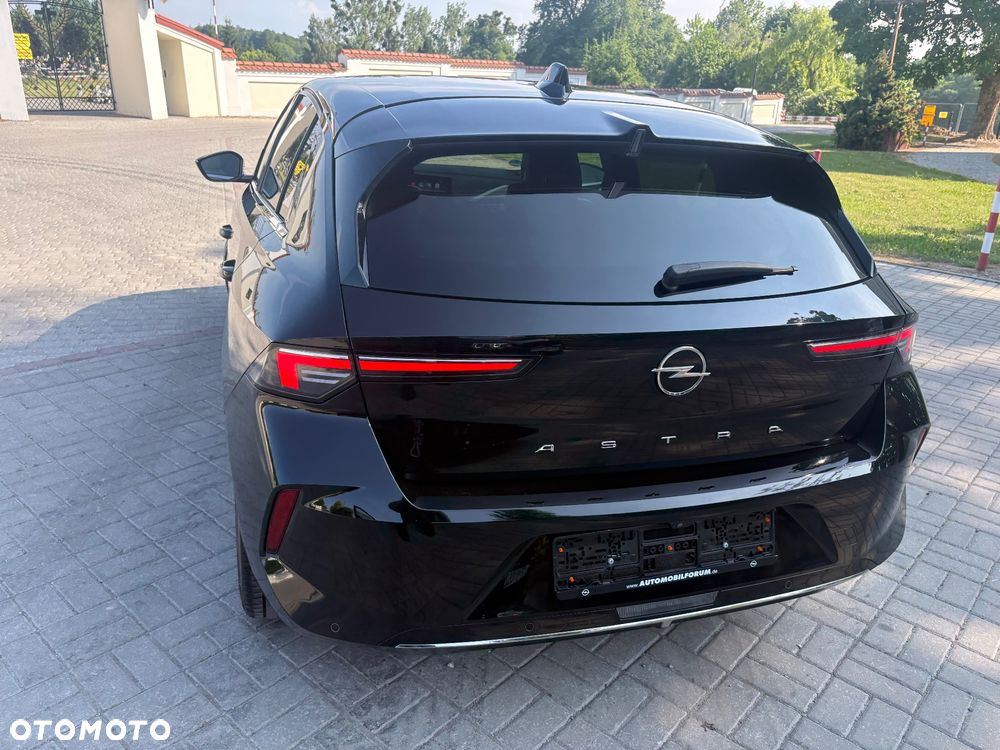 Opel Astra 1.2 T Business Edition S&S - 22