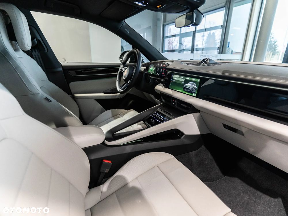 Porsche Macan 4 100kWh - 37