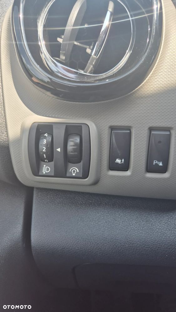 Renault TRAFIC - 21