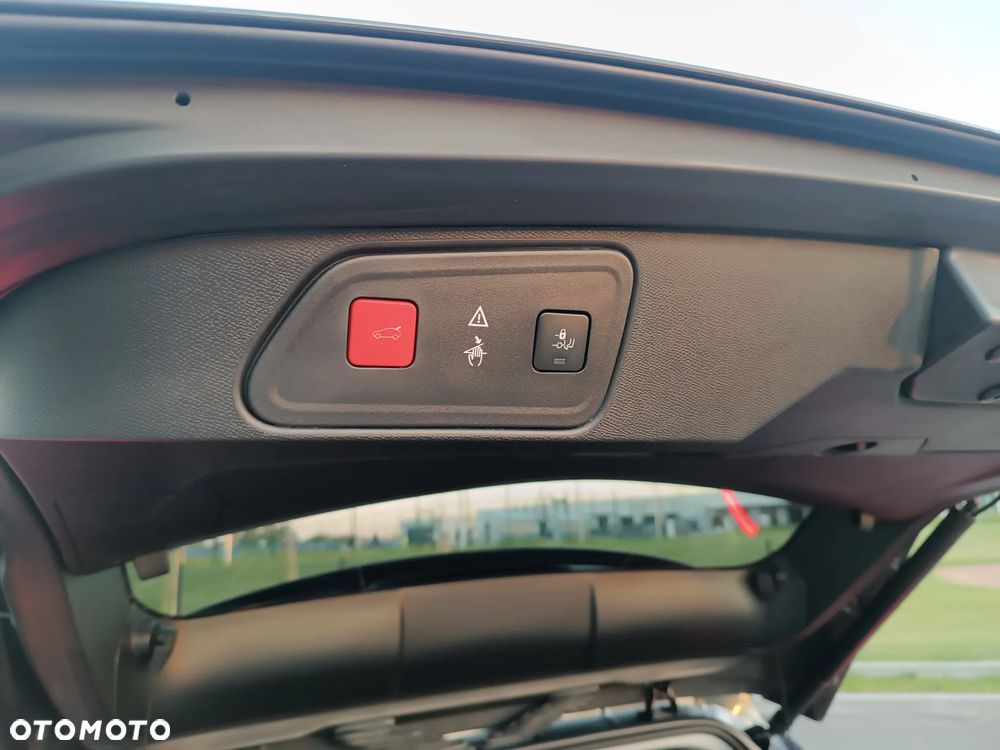 Peugeot 3008 1.6 BlueHDi Allure S&S EAT6 - 13