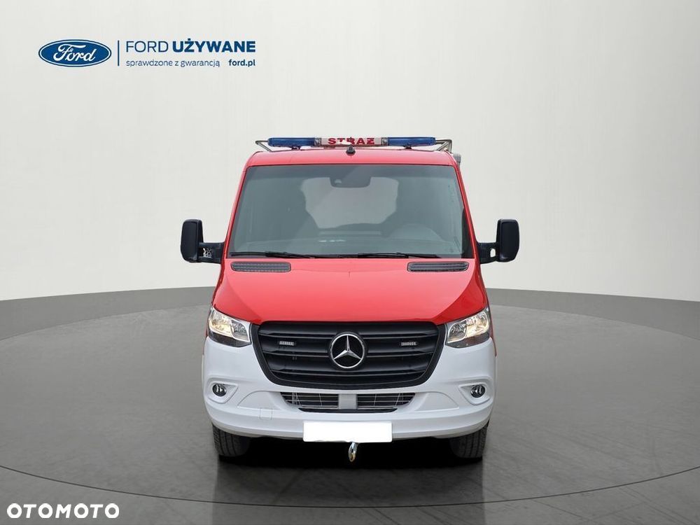 Mercedes-Benz Sprinter - 2