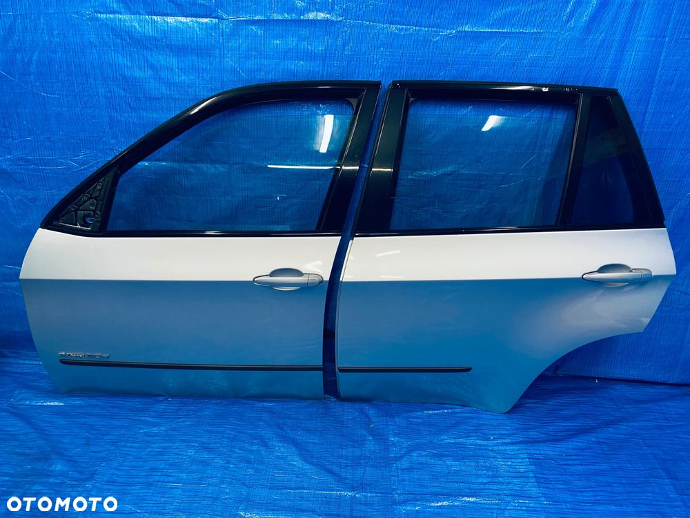 DRZWI LEWE LEWY PRZÓD PRZEDNIE TYŁ TYLNE KOMPLETNE BMW X5 E70 LIFT 11R ; SREBRNE LAKIER TITANSILBER 354/7 ORYGINAŁ - 1