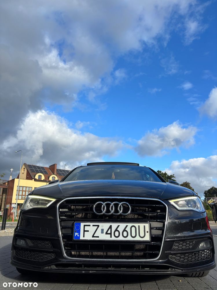 Audi A3 Sportback 1.6 TDI DPF Ambition S tronic - 4