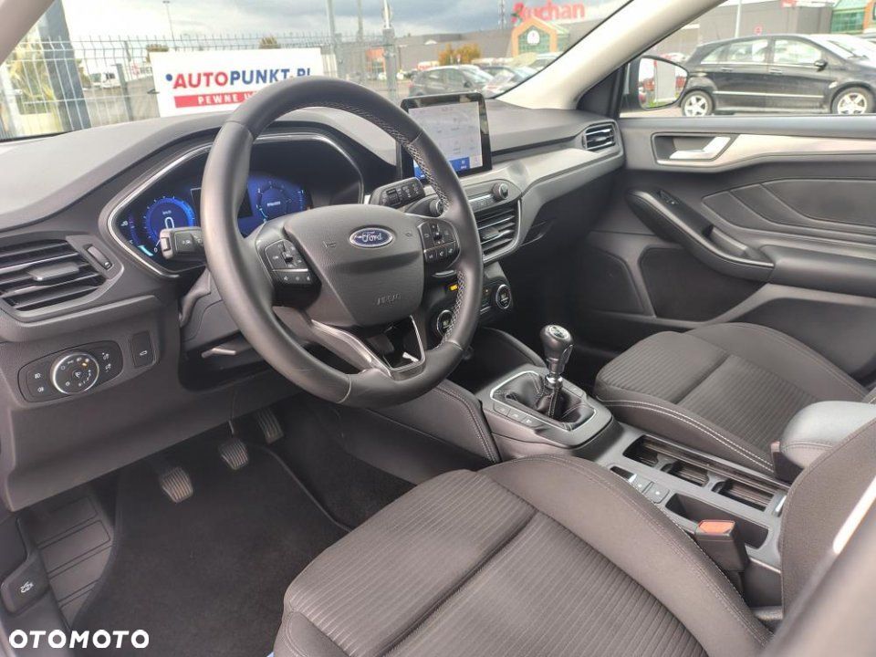 Ford Focus - 19