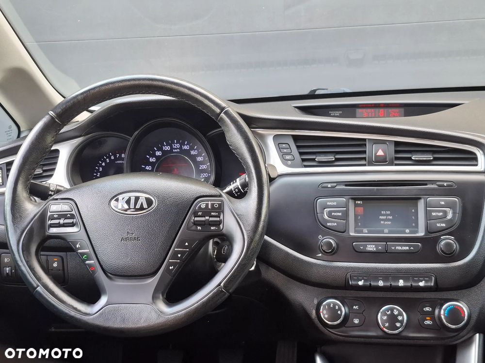 Kia Ceed 1.4 CVVT Attract plus - 32