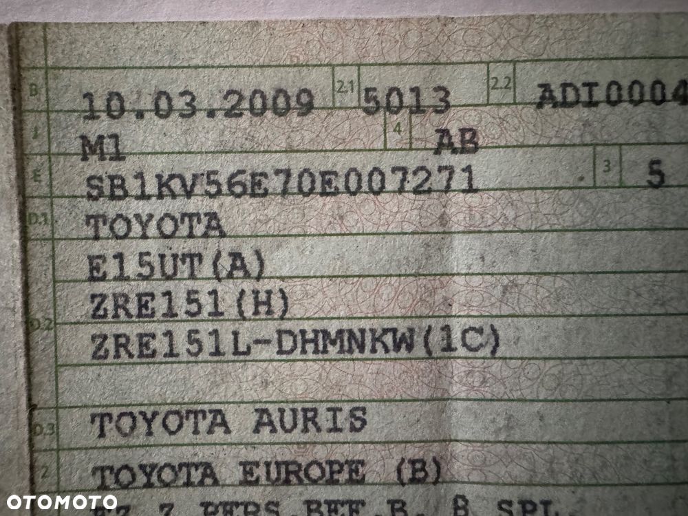 Toyota Auris 1.6 VVT-i Executive - 40