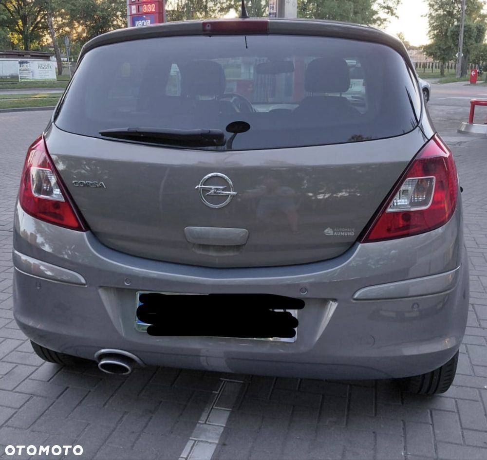 Opel Corsa - 4
