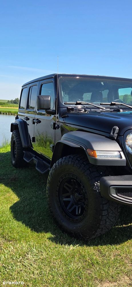 Jeep Wrangler - 3