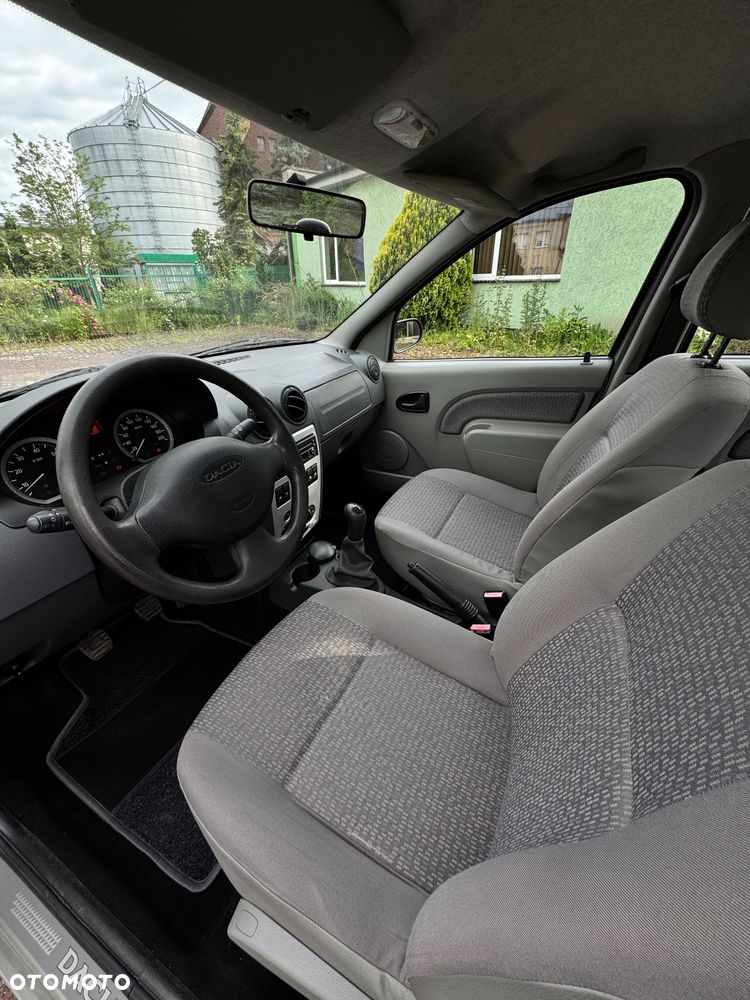 Dacia Logan 1.4 - 7