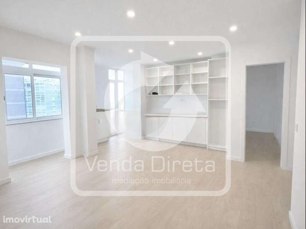 Apartamento T3 totalmente remodelado - Vista Rio! - Grande imagem: 3/34