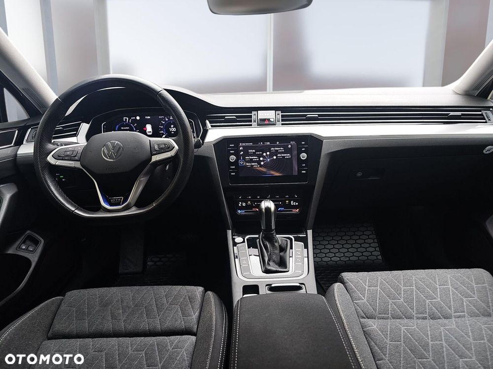 Volkswagen Passat Variant 1.4 TSI Plug-In Hybrid GTE DSG - 8