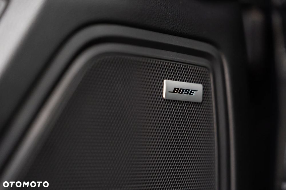 Porsche Macan S - 26