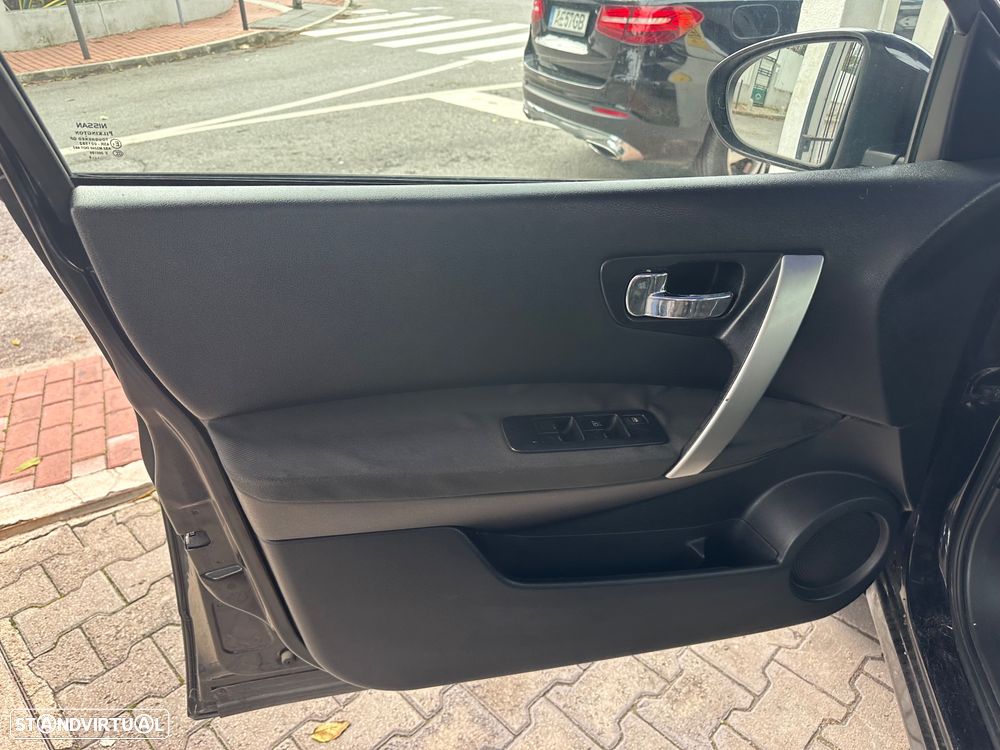 Nissan Qashqai 1.5 dCi Tekna Premium 18 - 11