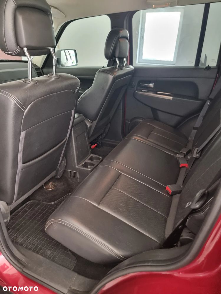 Jeep Liberty - 19