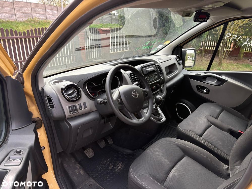 Renault Trafic - 17