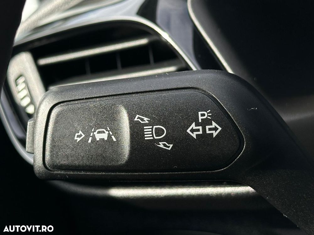 Ford Fiesta 1.1 Trend Connected - 26