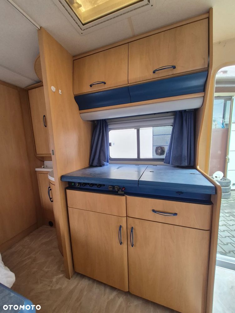Hobby De Luxe 440 - 8
