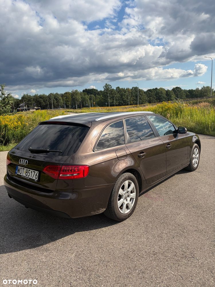 Audi A4 Avant - 5