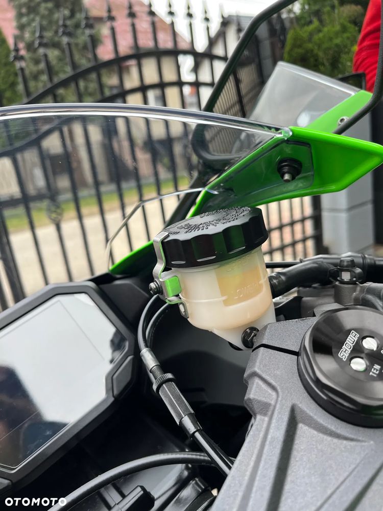 Kawasaki ZXR - 25
