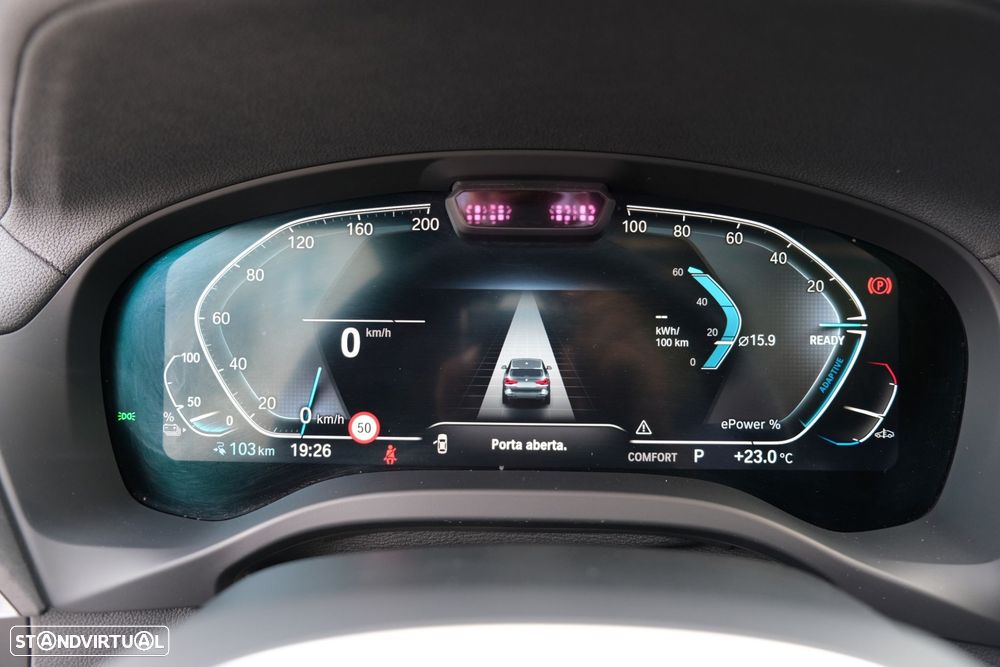 BMW iX3 M Sport Impressive - 29