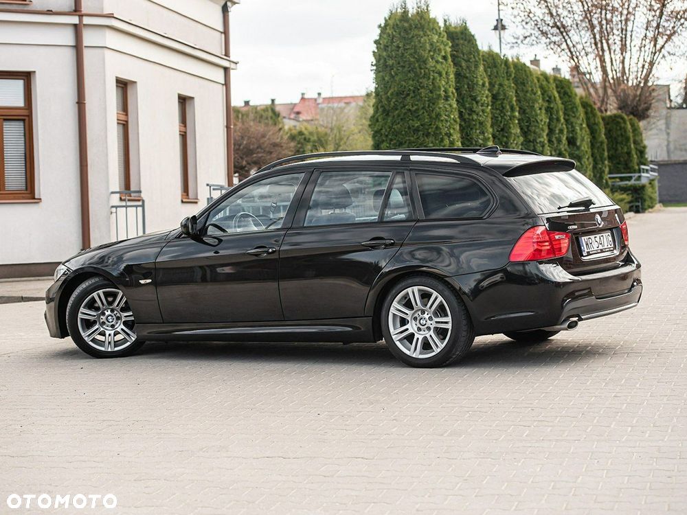BMW Seria 3 320d Efficient Dynamics Sport Line shadow - 14