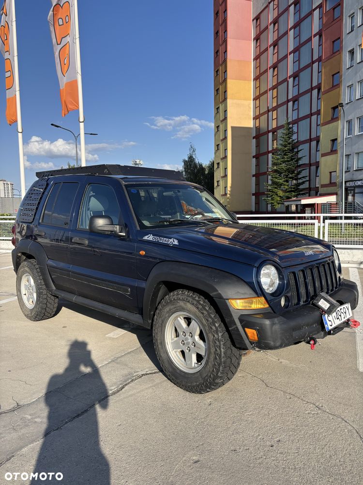 Jeep Cherokee - 8