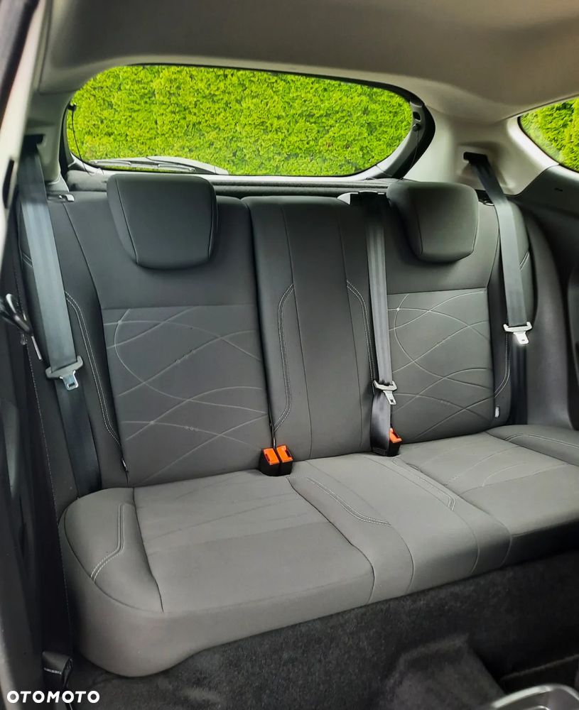 Ford Fiesta 1.25 Ambiente - 11