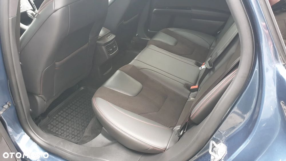 Ford Mondeo 2.0 Hybrid ST-Line X - 16