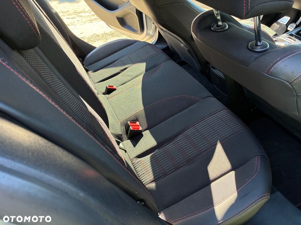 Peugeot 308 PureTech 130 GPF Stop & Start GT - 16